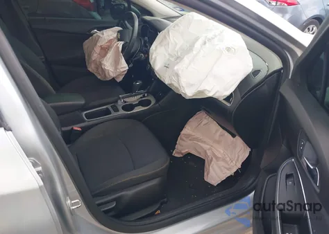 2017 Chevrolet Cruze Ls Auto z USA, uszkodzony, nr VIN 1G1BC5SM6H7174843